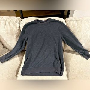 Large charcoal gray Goodfellow & Co crew neck sweatshirt